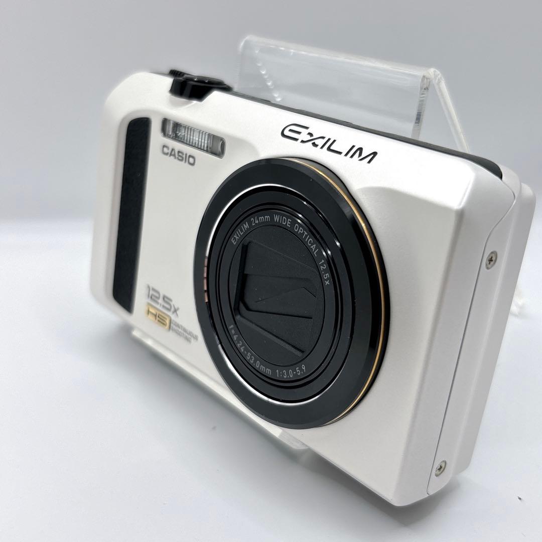 CASIO EXILIM EX-ZR100 ホワイト　コンデジ　デジカメ　カメラ