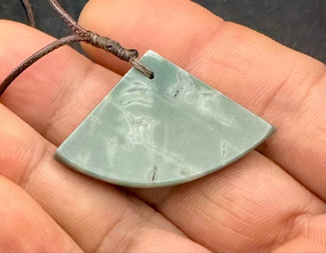 2025.8.27藍扇子　新潟阿賀野産ブルーオパール