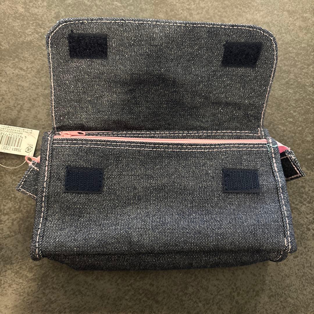 平成レトロ　筆箱　おっきなシュークリーム