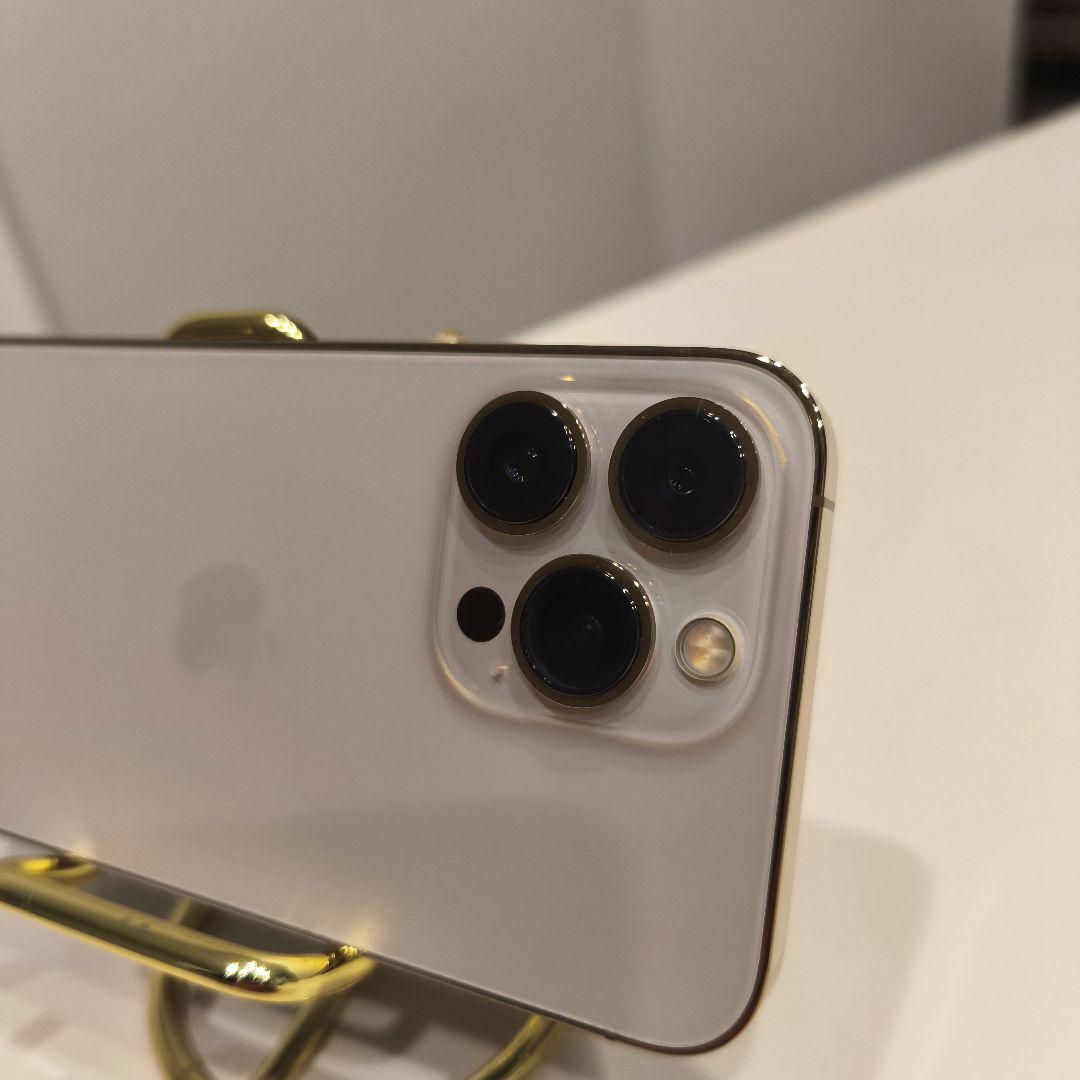 【美品】iPhone 13 Pro ゴールド 256GB SIMフリー