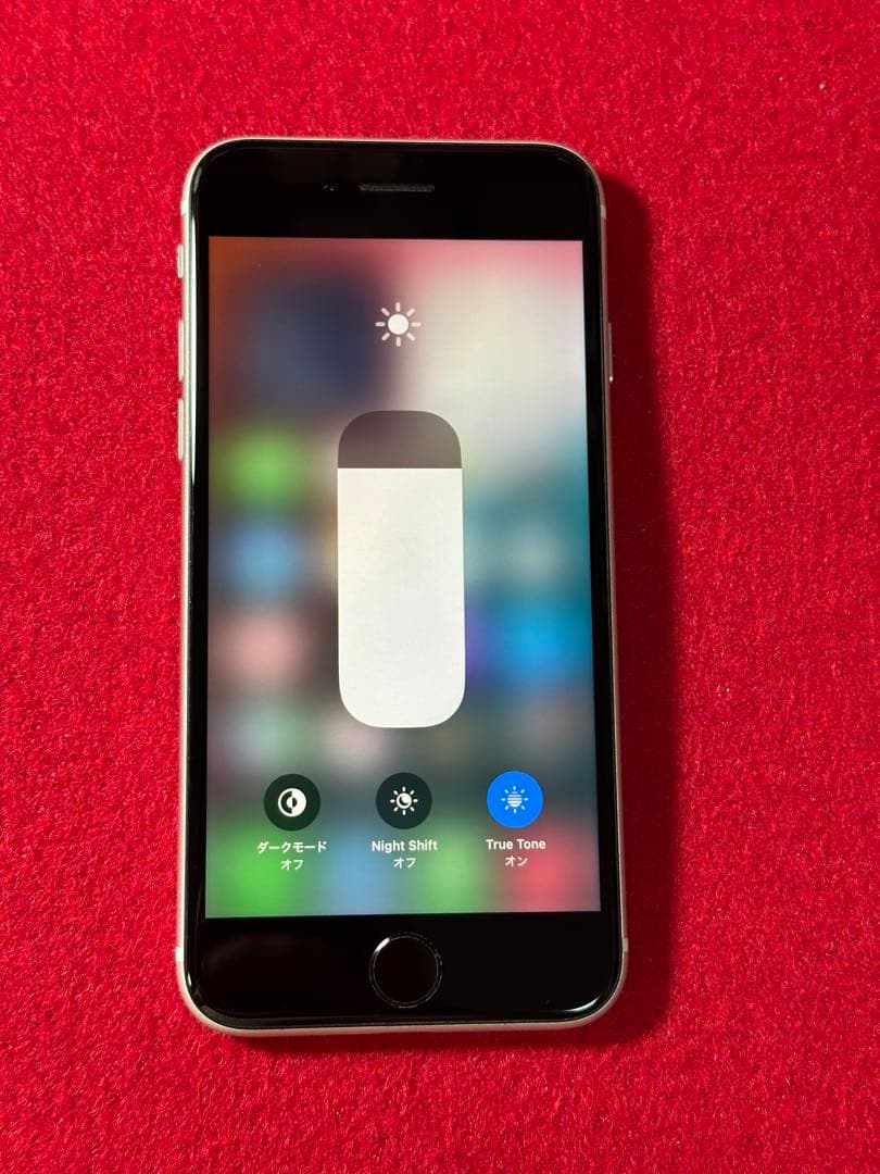 【2666】iPhone SE3第3世代スターライト 64GB simフリー