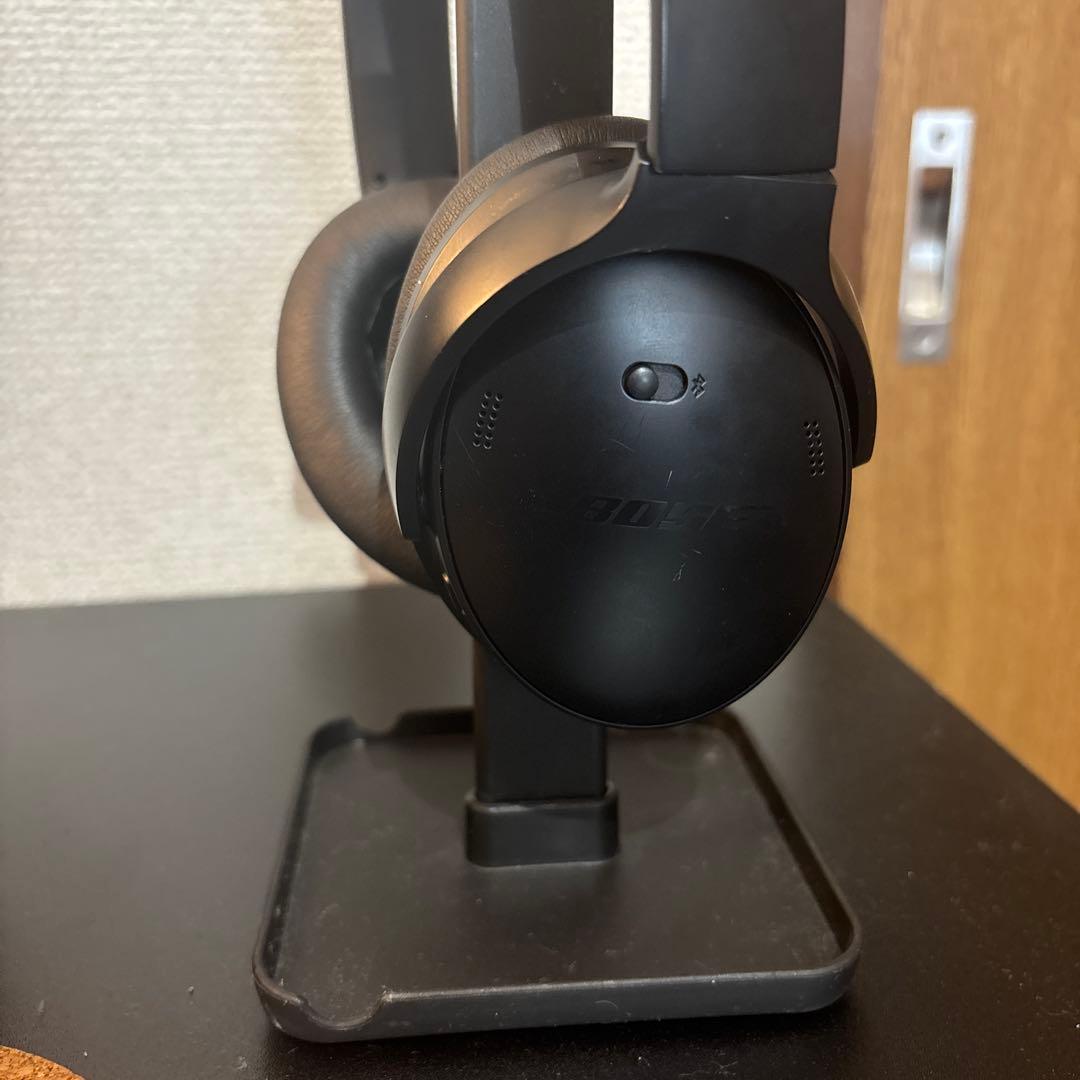 Bose ワイヤレスヘッドホン ブラック (おまけのスタンド付き)