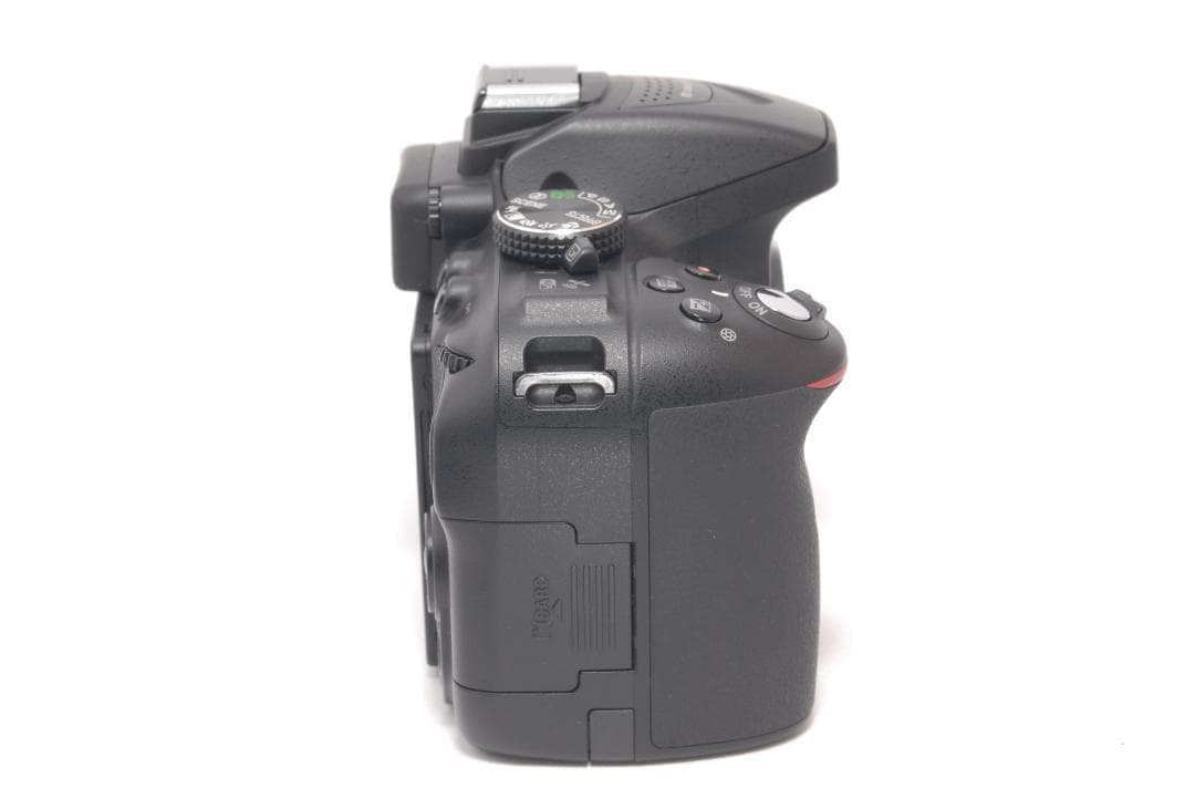 ⭐️望遠レンズ付き⭐️Nikon D5300　ニコン　デジタル一眼レフ
