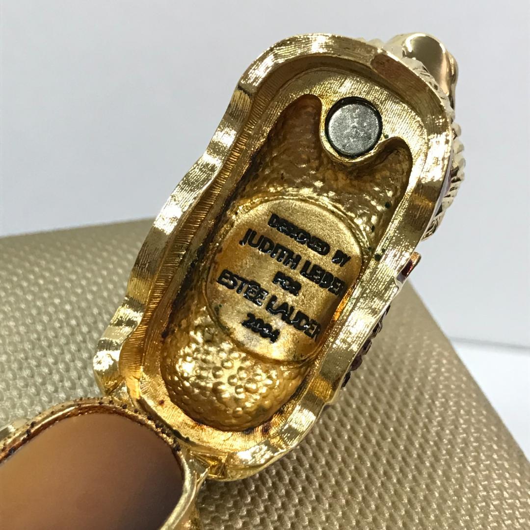 未使用 エスティーローダー 練り香水 ESTEELAUDER ライオン LION