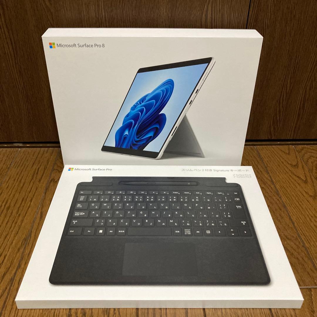 Microsoft Surface 8 Pro 本体