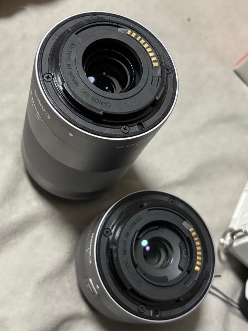 EOS KissM2 ダブルズームキット Canon