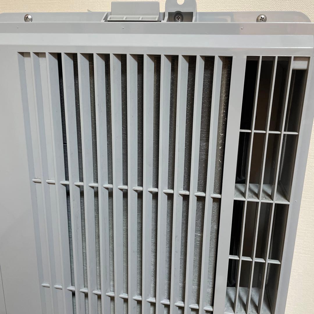 窓用エアコン コロナ CW-FA1622R