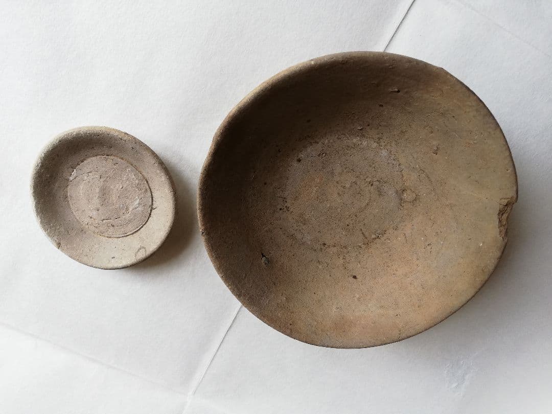 【愛知県出土品】骨董品　山茶碗と小皿【詳細不明】