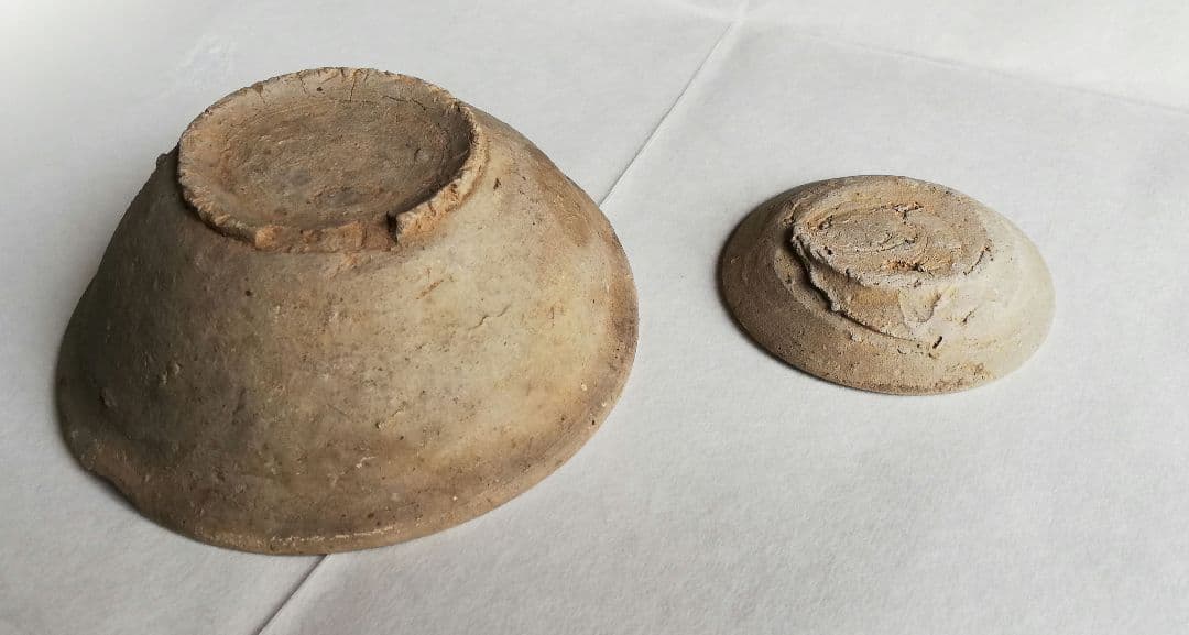 【愛知県出土品】骨董品　山茶碗と小皿【詳細不明】