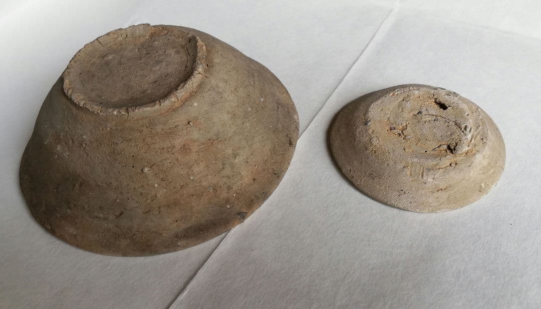【愛知県出土品】骨董品　山茶碗と小皿【詳細不明】