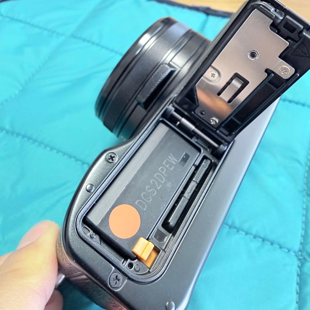FUJIFILM x100ⅵ ブラック　富士フィルム クイックスターターセット