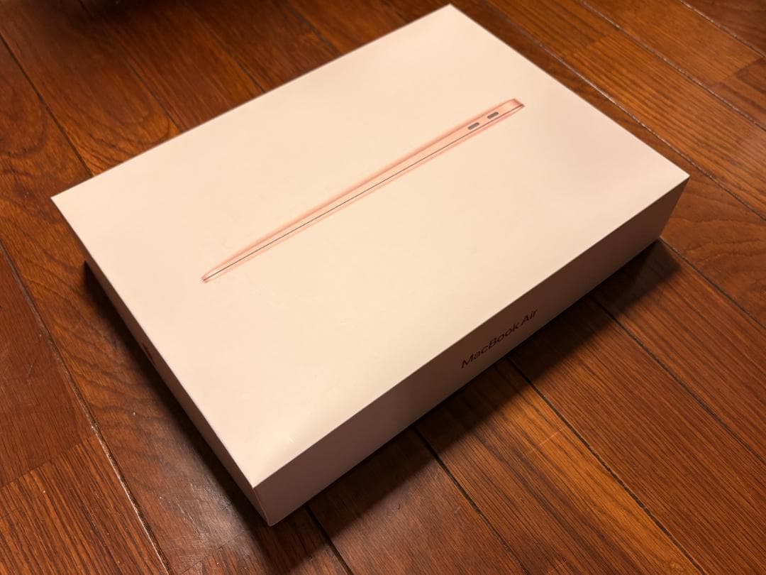 MacBook Air 13.3インチ M1(日本語版キーボード）