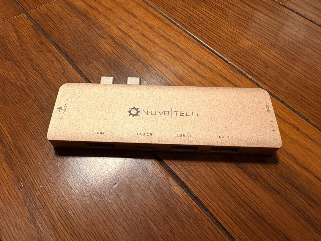 MacBook Air 13.3インチ M1(日本語版キーボード）
