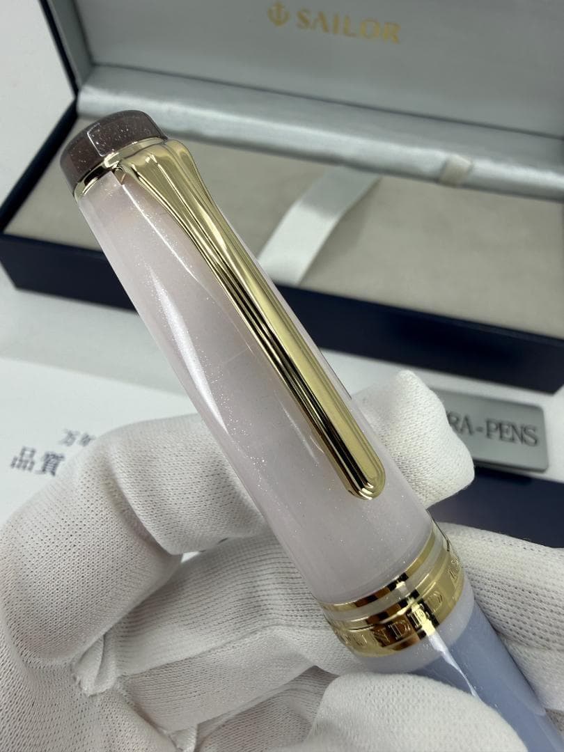 新品 Poesie セーラー 万年筆 マーメイドねこ 18金 M nib