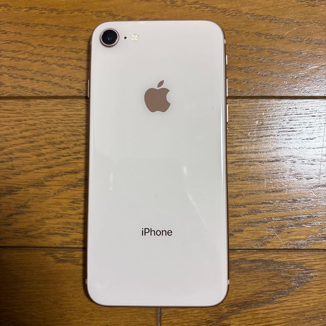 iPhone8 美品　simフリー　カバー付き　本体