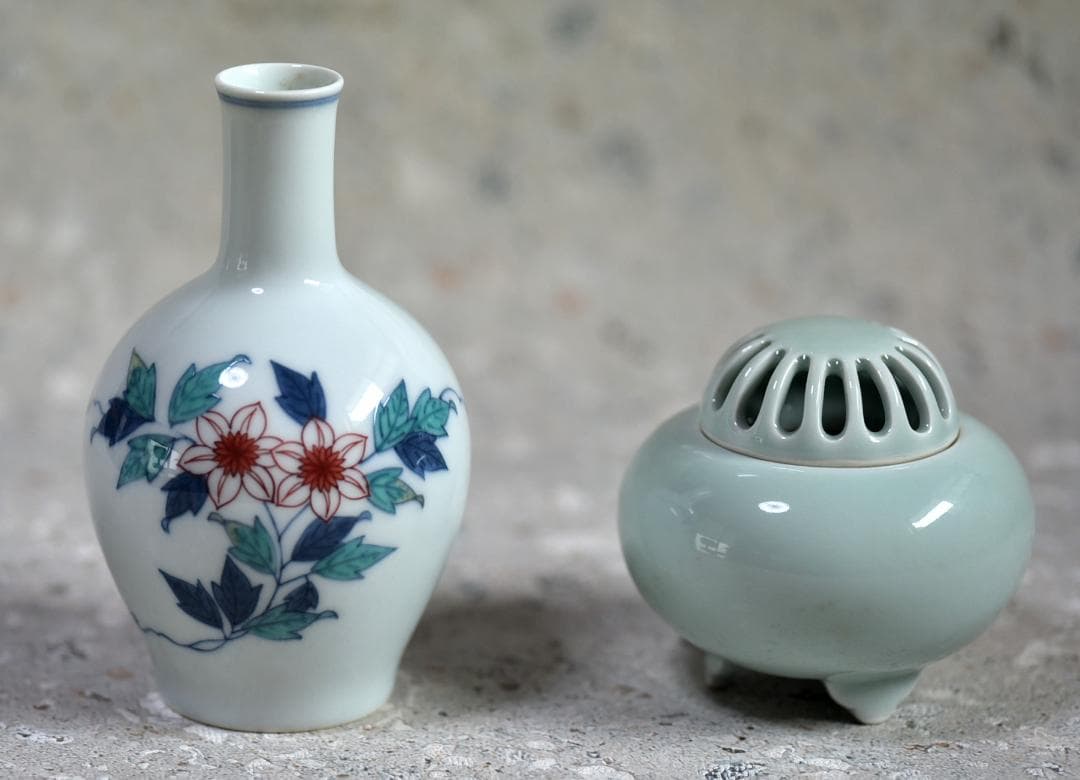 十四代今右衛門錦鉄仙花花瓶＆伊万里鍋島焼香炉【極上品】　共箱
