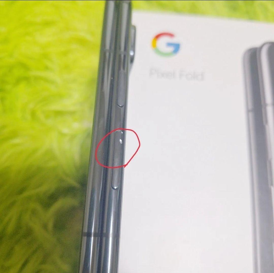 Google Pixel Fold 国内版simフリー