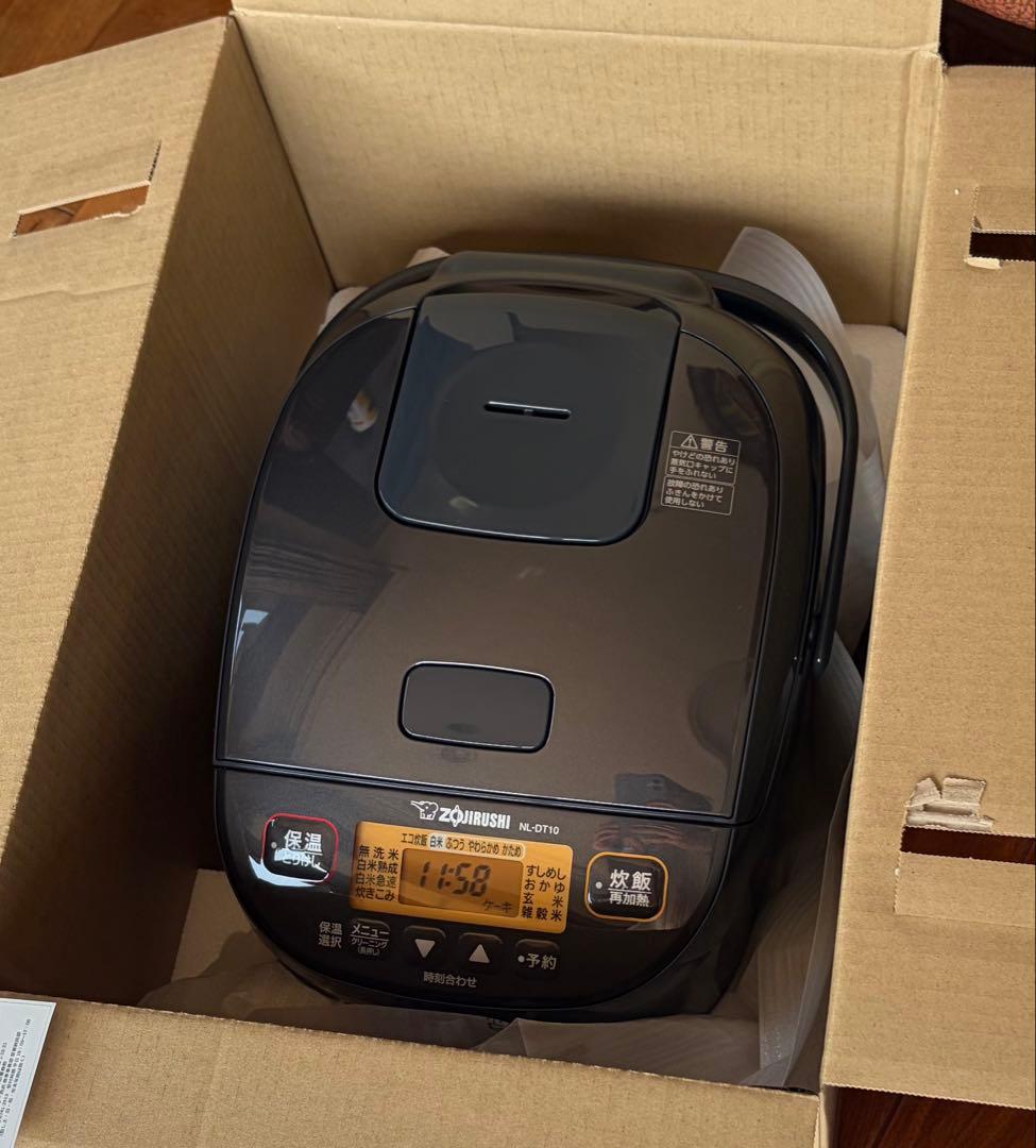 象印(ZOJIRUSHI) マイコン炊飯ジャー極め炊きNL-DT10-BA