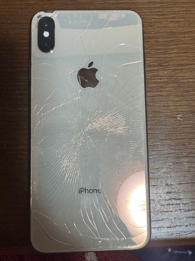 Apple iPhone Xs Max 画面・背面割れ 画面割れ