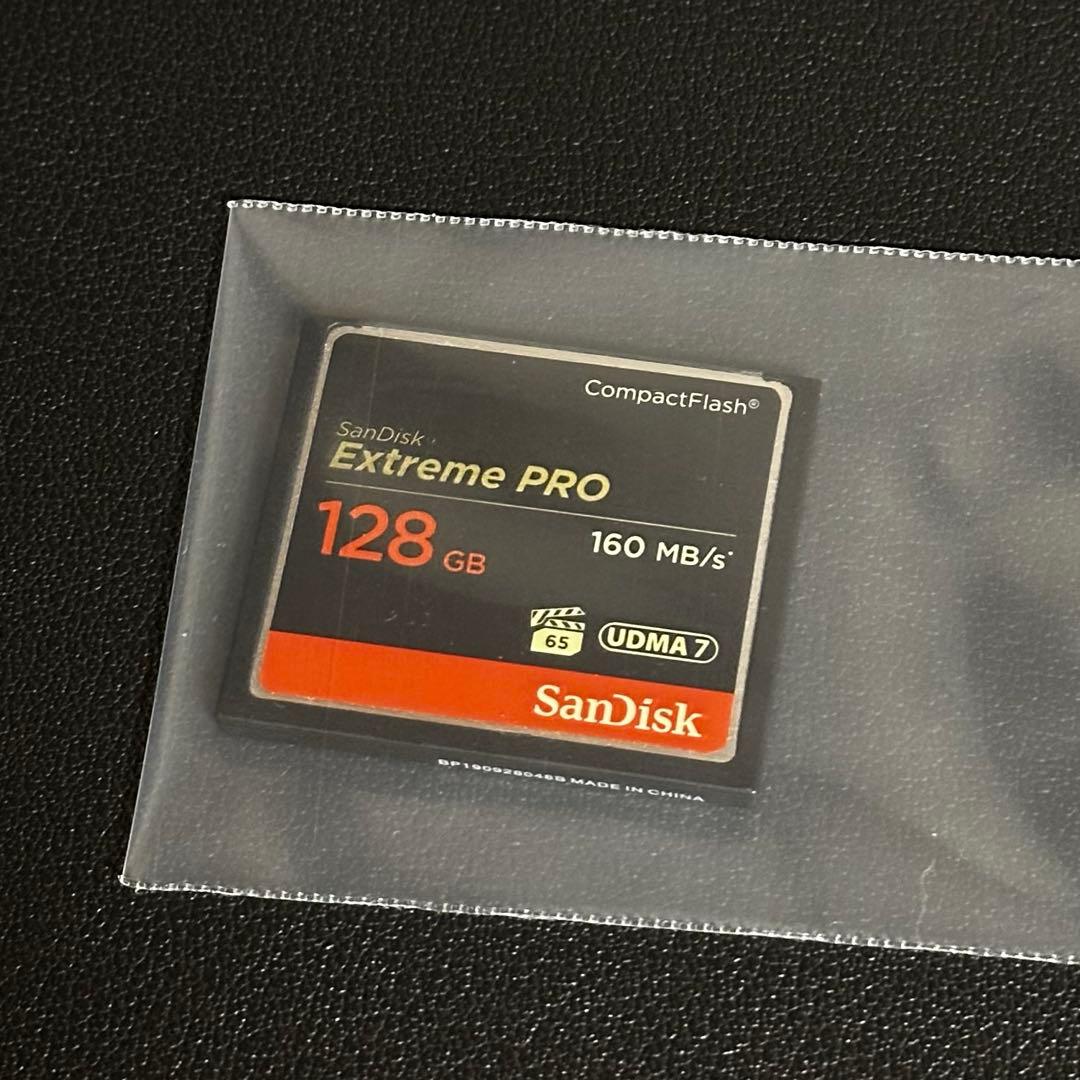 Canon EOS 5D Mark IV ボディ　おまけ予備バッテリーCFカード