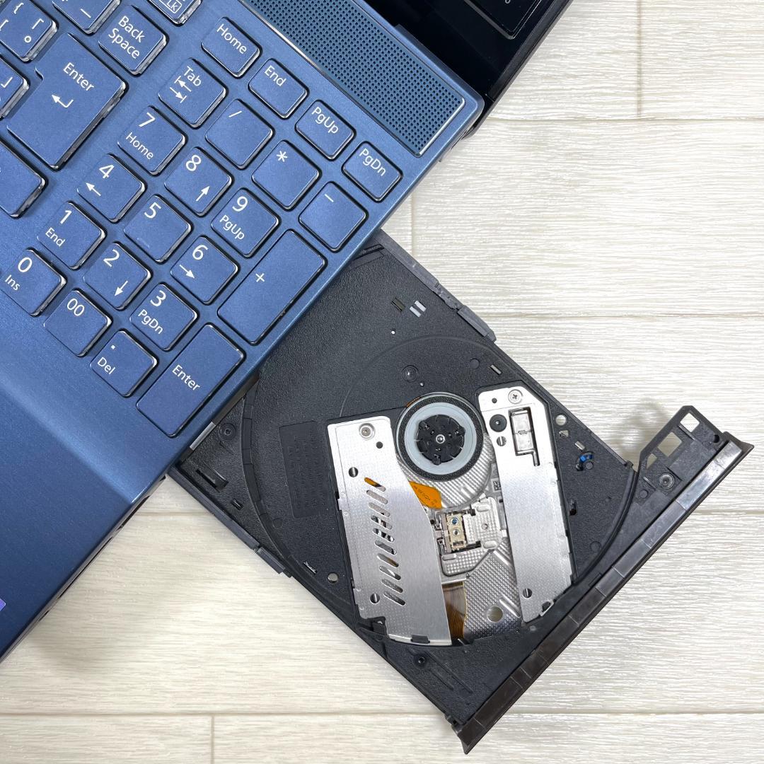 富士通 第11世代 i7 高速SSD1TB メモリ16 オフィス ノートパソコン