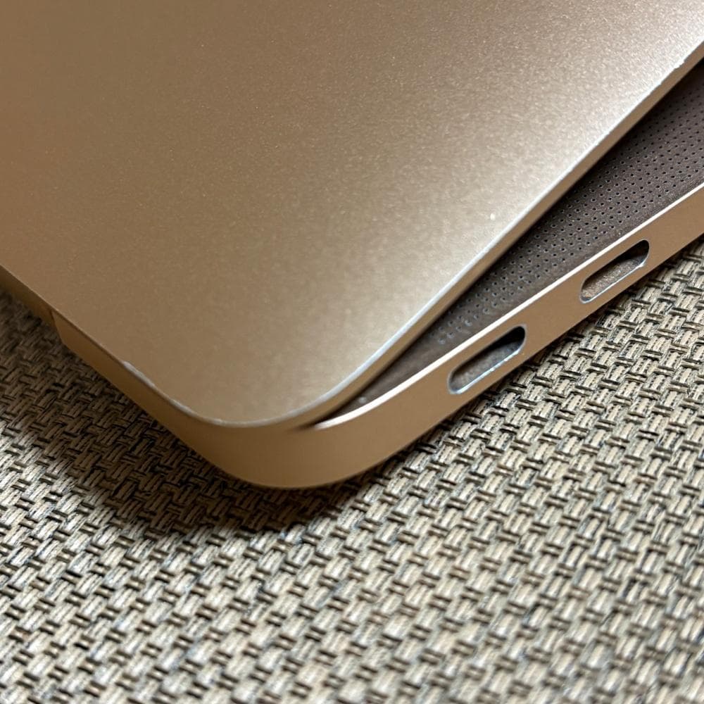 【値下げ】M1 MacBookAir/8GPU/8GB/512GB SSD/UK