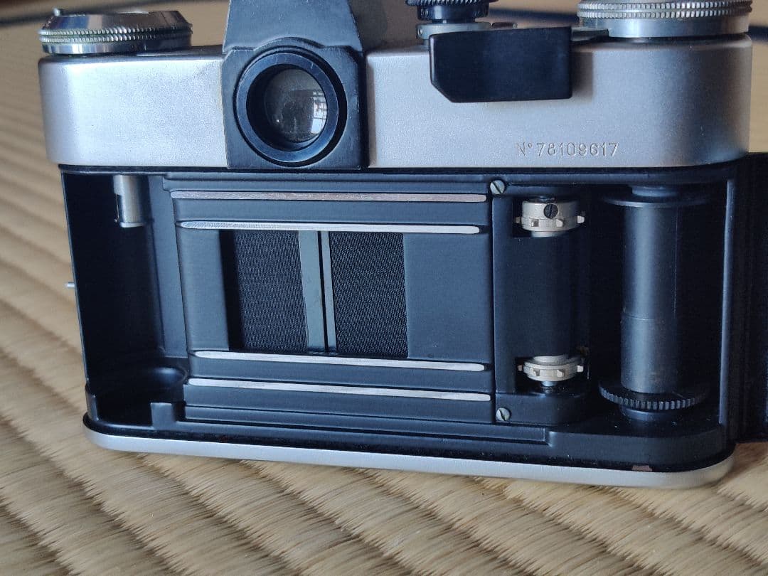 レア ZENIT-E MOSKVA 80 + HELIOS 44 2 58/2