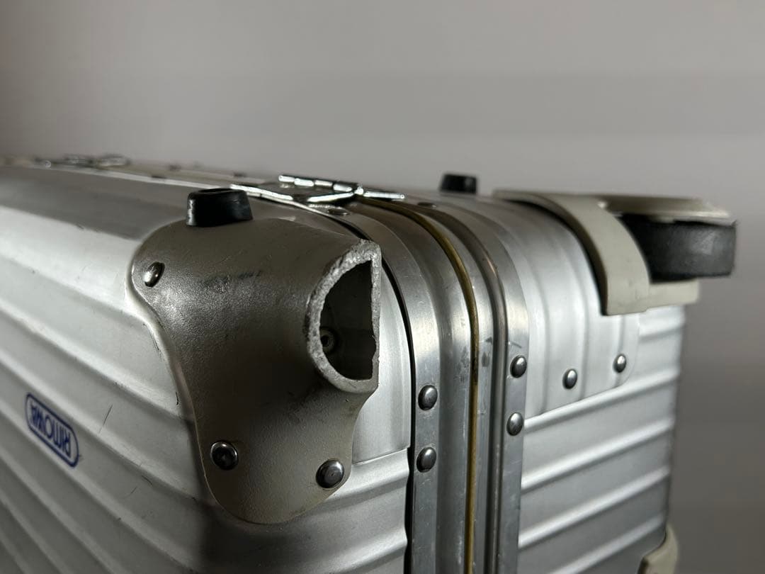 リモワ トラベルバック トパーズ 63L 2輪