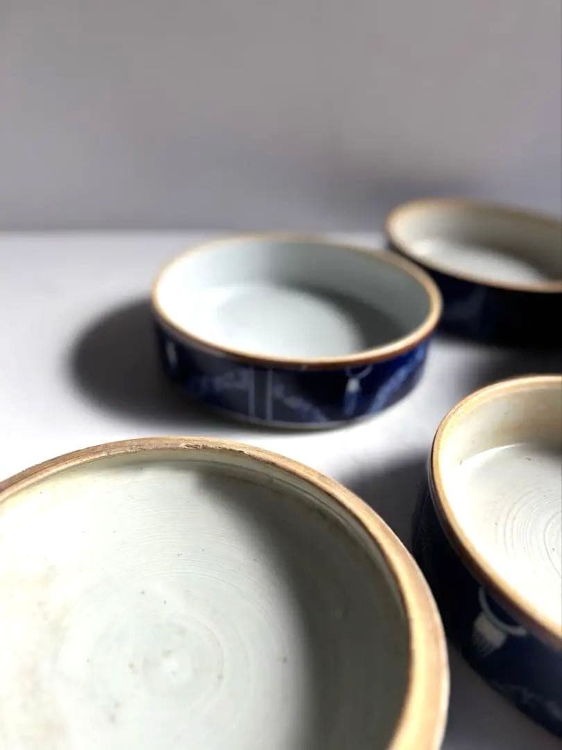 948 骨董 アンティーク 古伊万里 染付四段重 陶箱 重箱 菓子器 明治