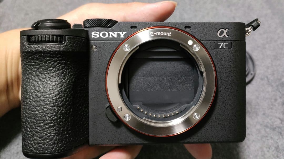 SONY ミラーレス一眼 a7c2 ボディ単体 美品