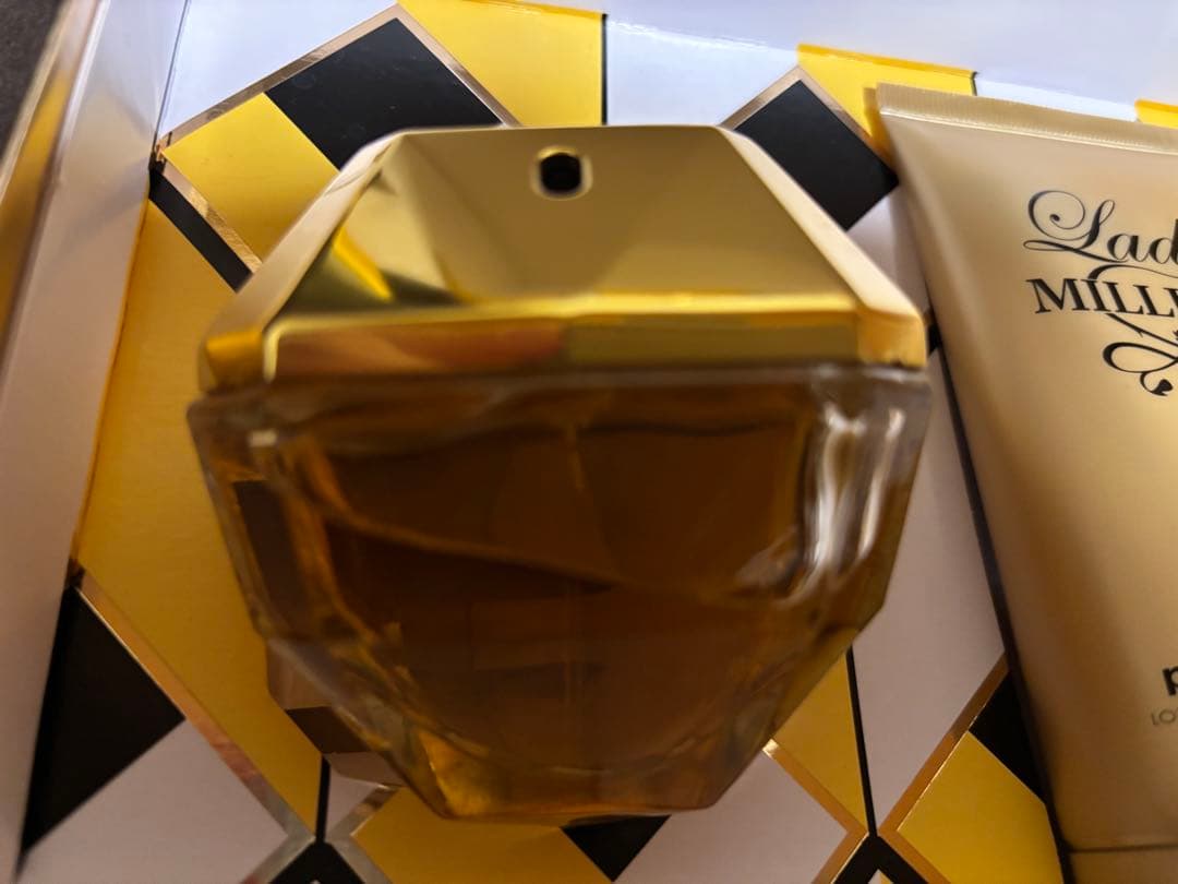 Lady Million パコラバンヌ香水80ml＋ボディ100mlギフトセット