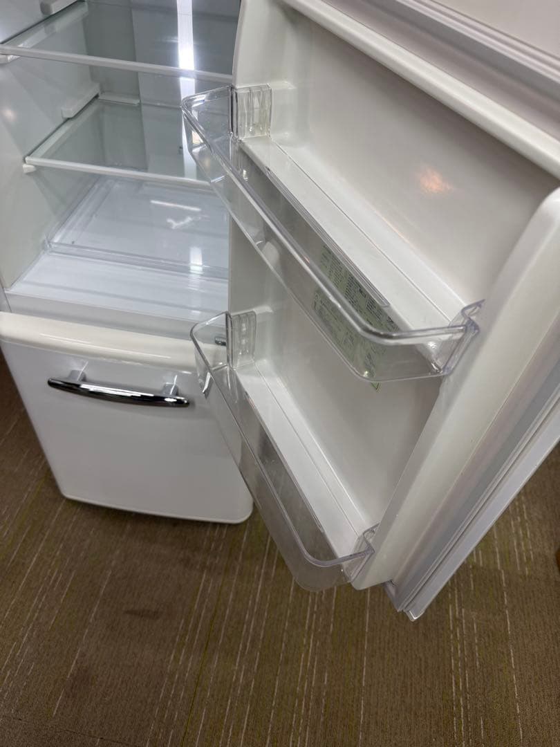 【美品】イーアングル 149L 冷凍冷蔵庫　ANG-RE151-A1