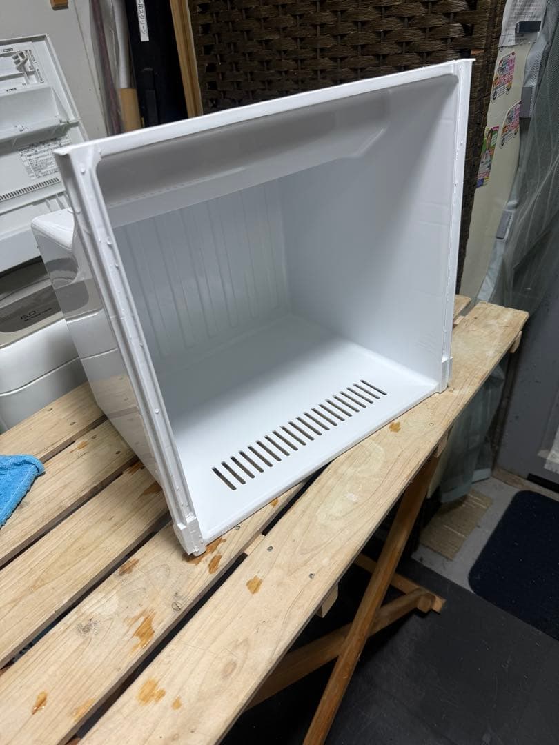 【美品】イーアングル 149L 冷凍冷蔵庫　ANG-RE151-A1