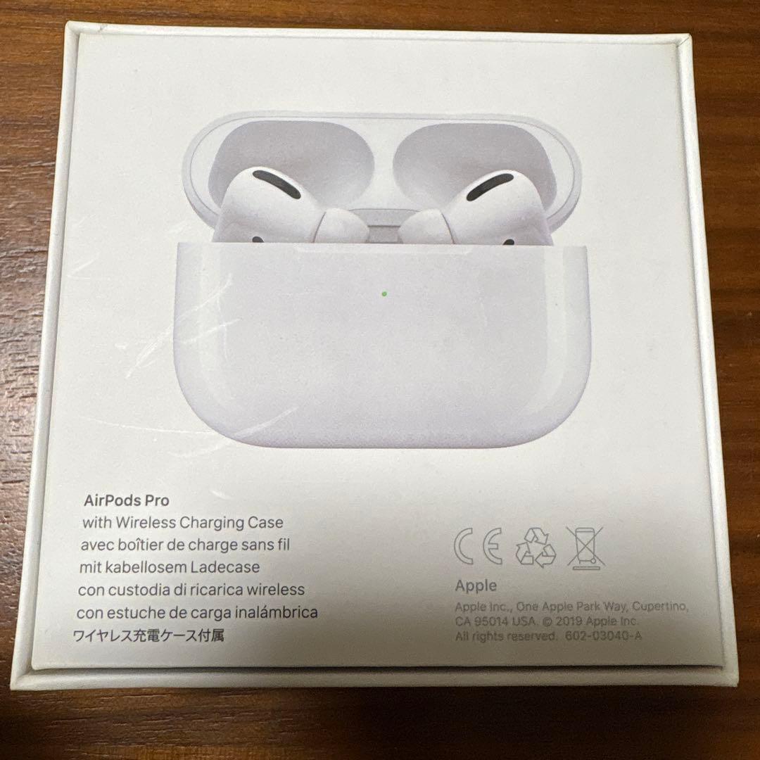 AirPods Pro 第1世代　イヤホン　アップル　ノイズキャンセリング　箱付