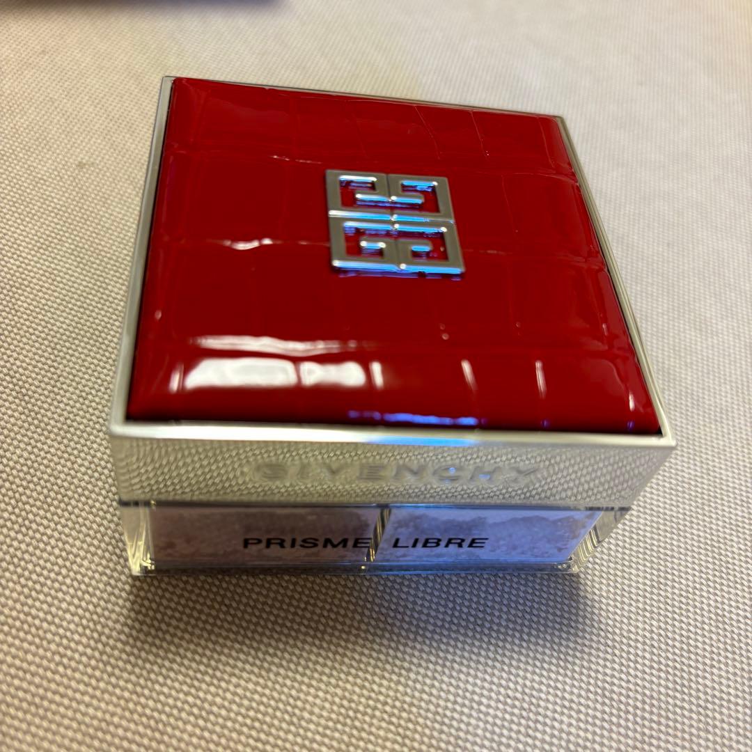 新品⭐︎GIVENCHYプリズム・リーブル No.13 パステル・セレブレーション
