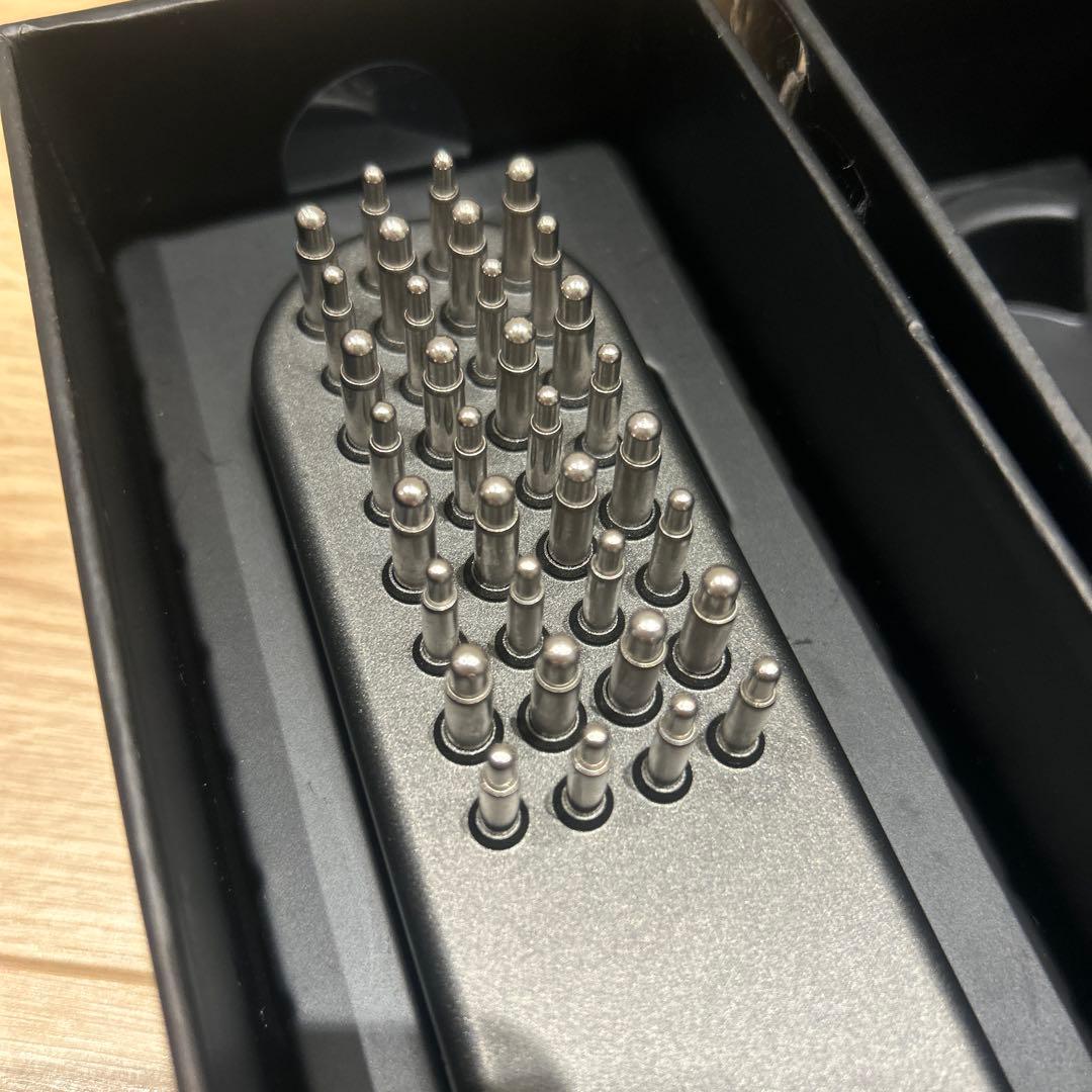 ★最新★サロニア3DケアEMS LIFT BRUSH 頭皮+顔+ボディケア防水