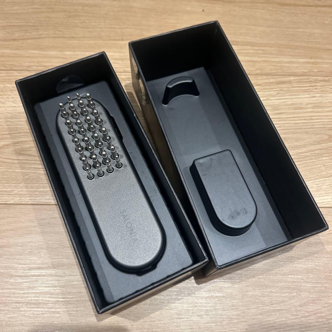 ★最新★サロニア3DケアEMS LIFT BRUSH 頭皮+顔+ボディケア防水