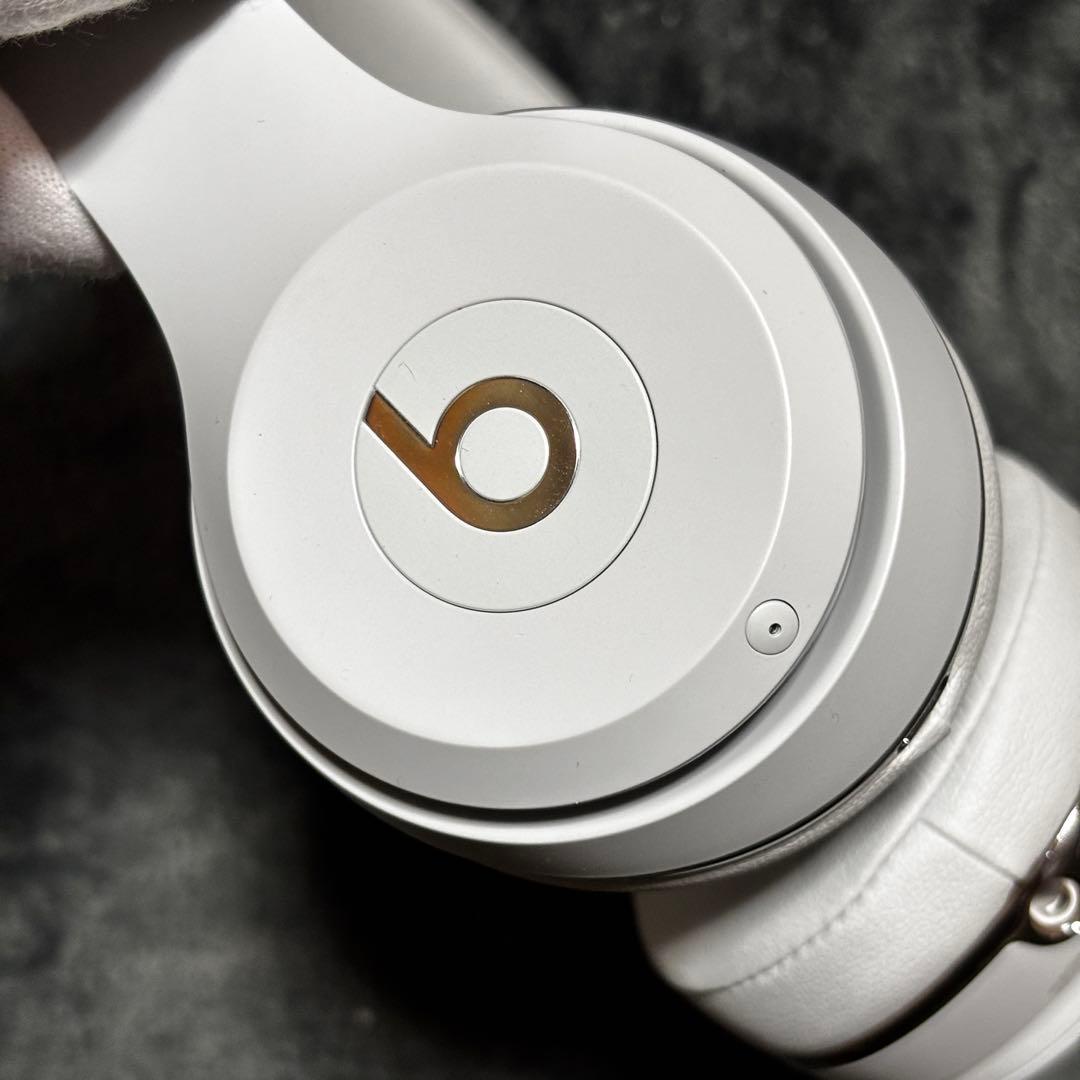 beats solo 3 wireless ヘッドホン マットシルバー