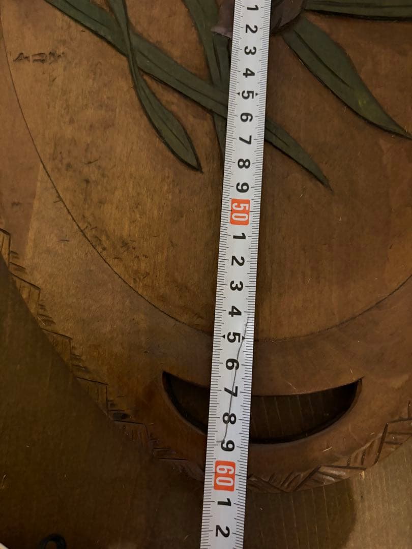 花菖蒲（ハナショウブ）の文様が彫られた　長いトレイ　お盆　茶道具