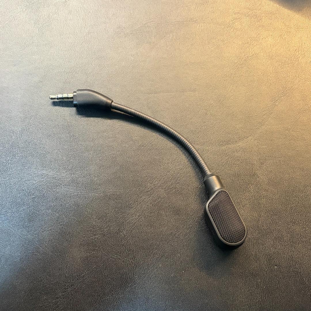 【美品】HyperX Cloud III Wirelessゲーミングヘッドセット