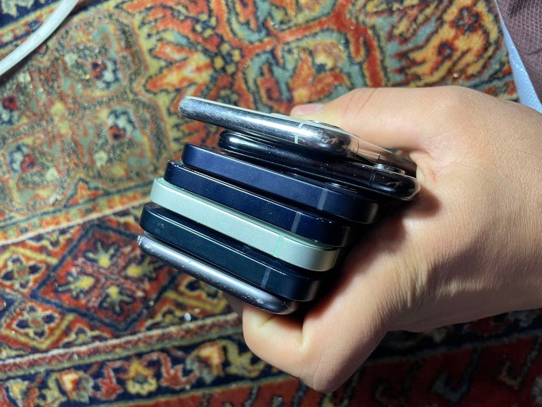 iPhone 8 台セット ジャンク品 部品取り用