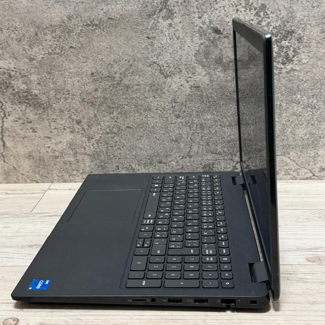 準美品 Latitude 11世代i5 16GB 15.6型 高性能ノート
