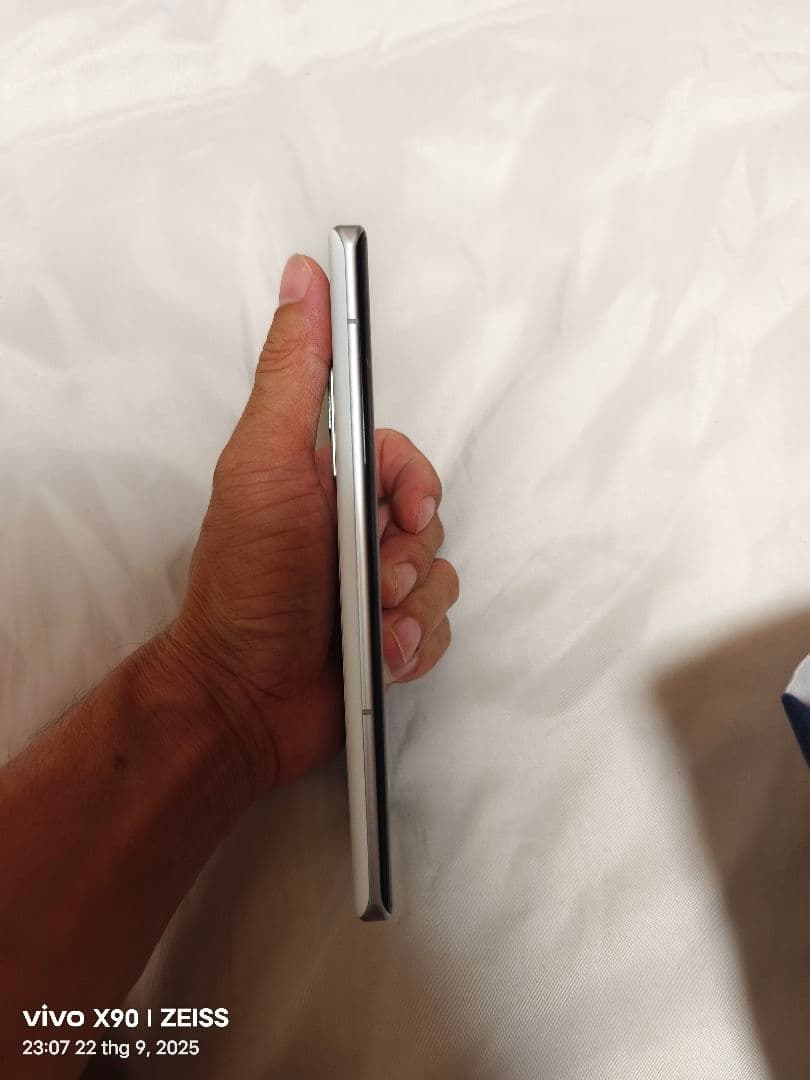 スマートフォン本体 iQOO 8 Pro 256GB 8GB RAM