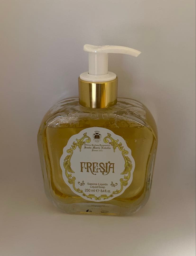 サンタマリアノヴェッラ ハンドソープ フリージア 250 ml