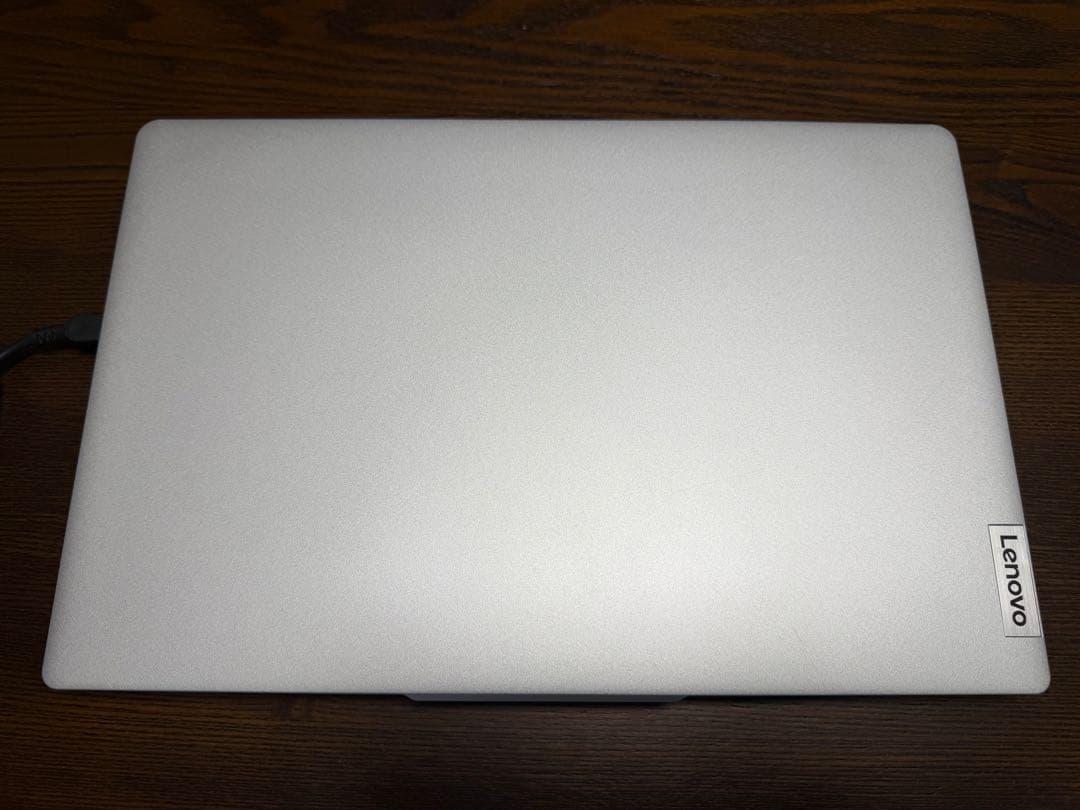 Lenovo ノートパソコン IdeaPad Slim5 Light Gen8