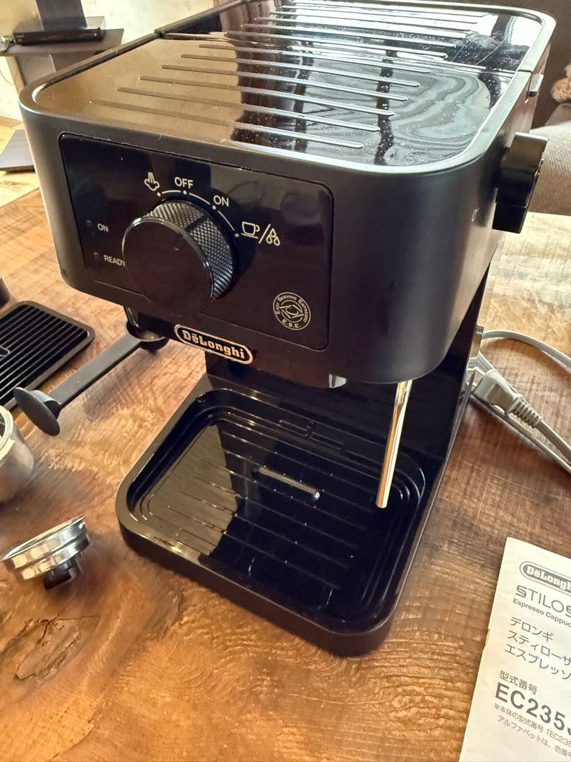 De'Longhi EC235J エスプレッソマシン ブラック