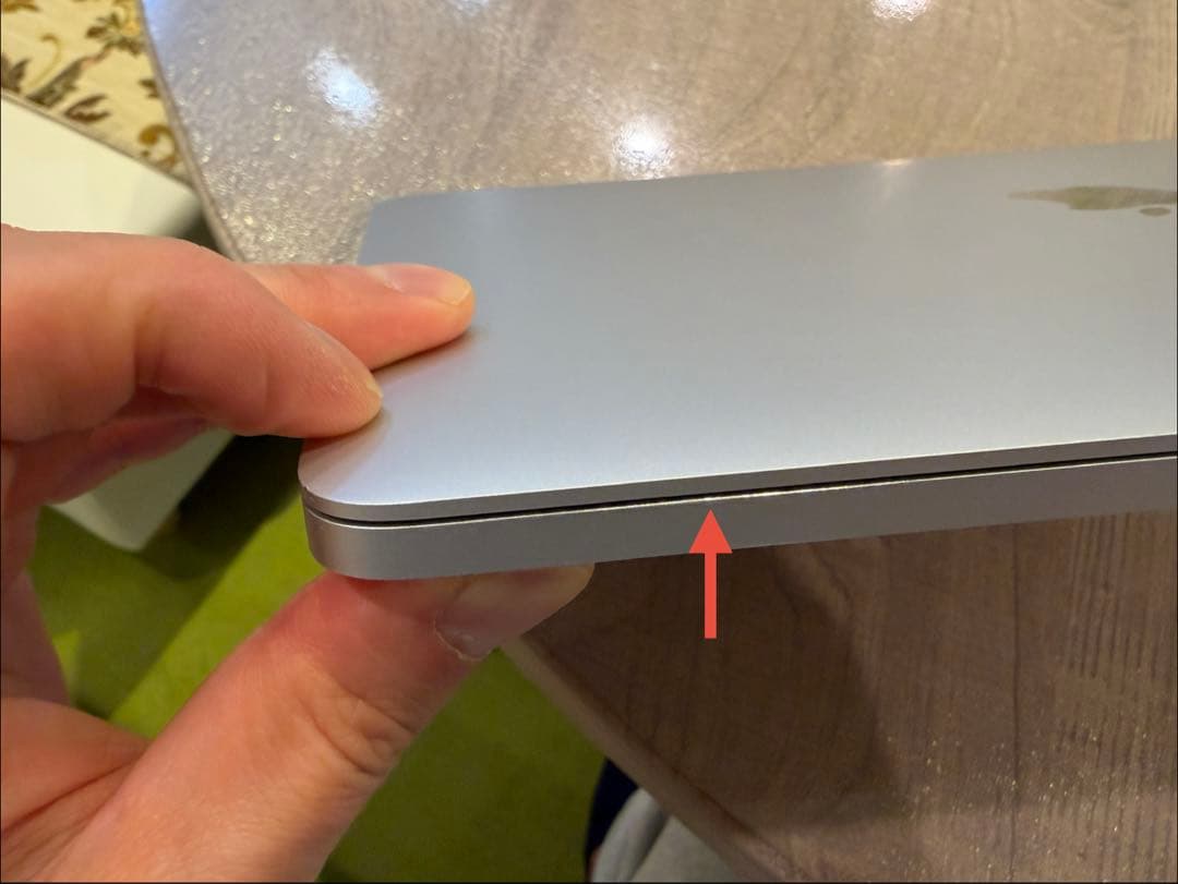 MacBook Pro 13インチ 2020 intel シルバー