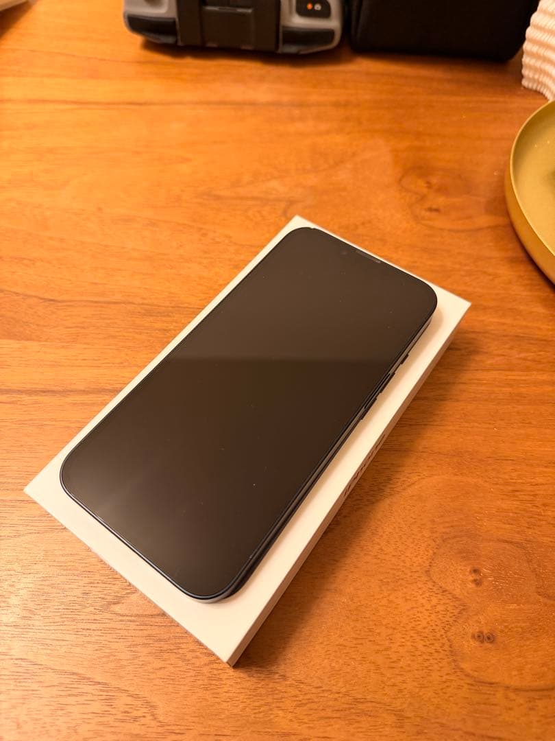 iPhone 13 256GB 89%ミッドナイト