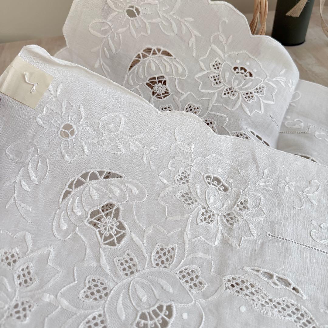 フランスヴィンテージカットワークドロンワーク手刺繍 リネンテーブルクロス