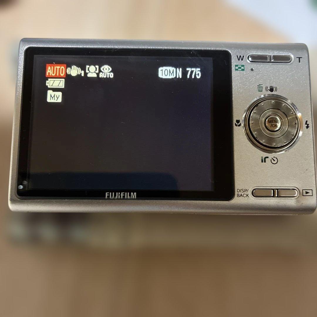 FUJIFILM FinePix Z200fd ピンク